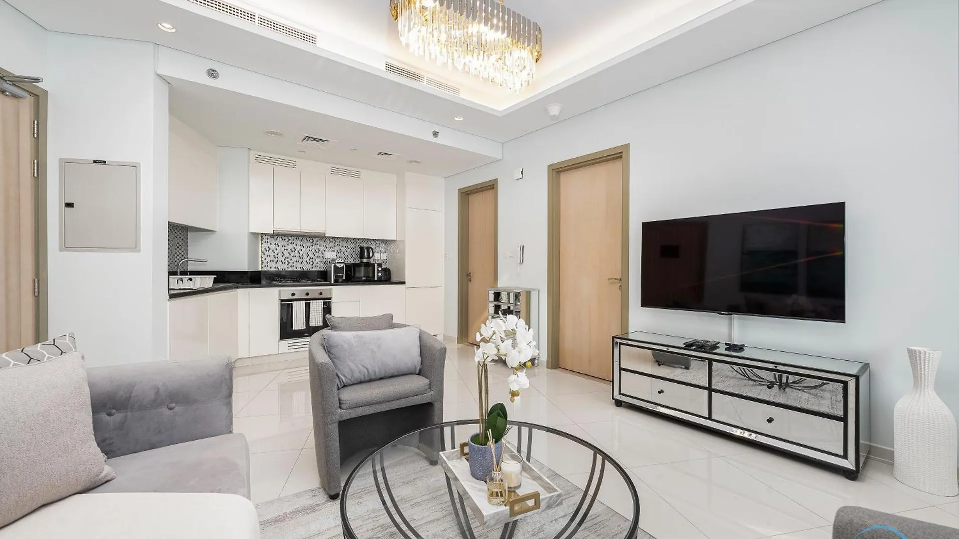Luxurious 1Br In Paramount Tower Hotel & Residences, Business Bay By Deluxe Holiday Homes Dubai United Arab Emirates