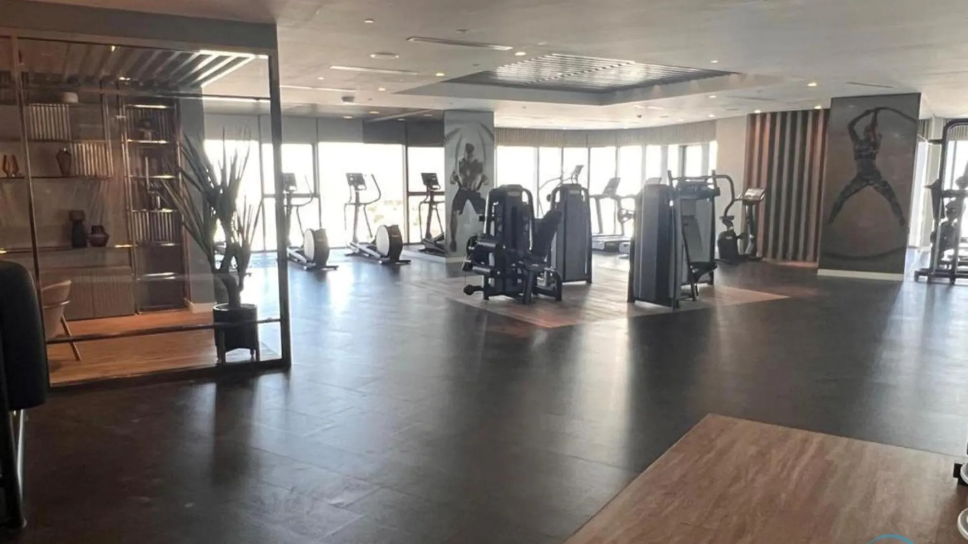 Luxurious 1Br In Paramount Tower Hotel & Residences, Business Bay By Deluxe Holiday Homes Dubai Apartment