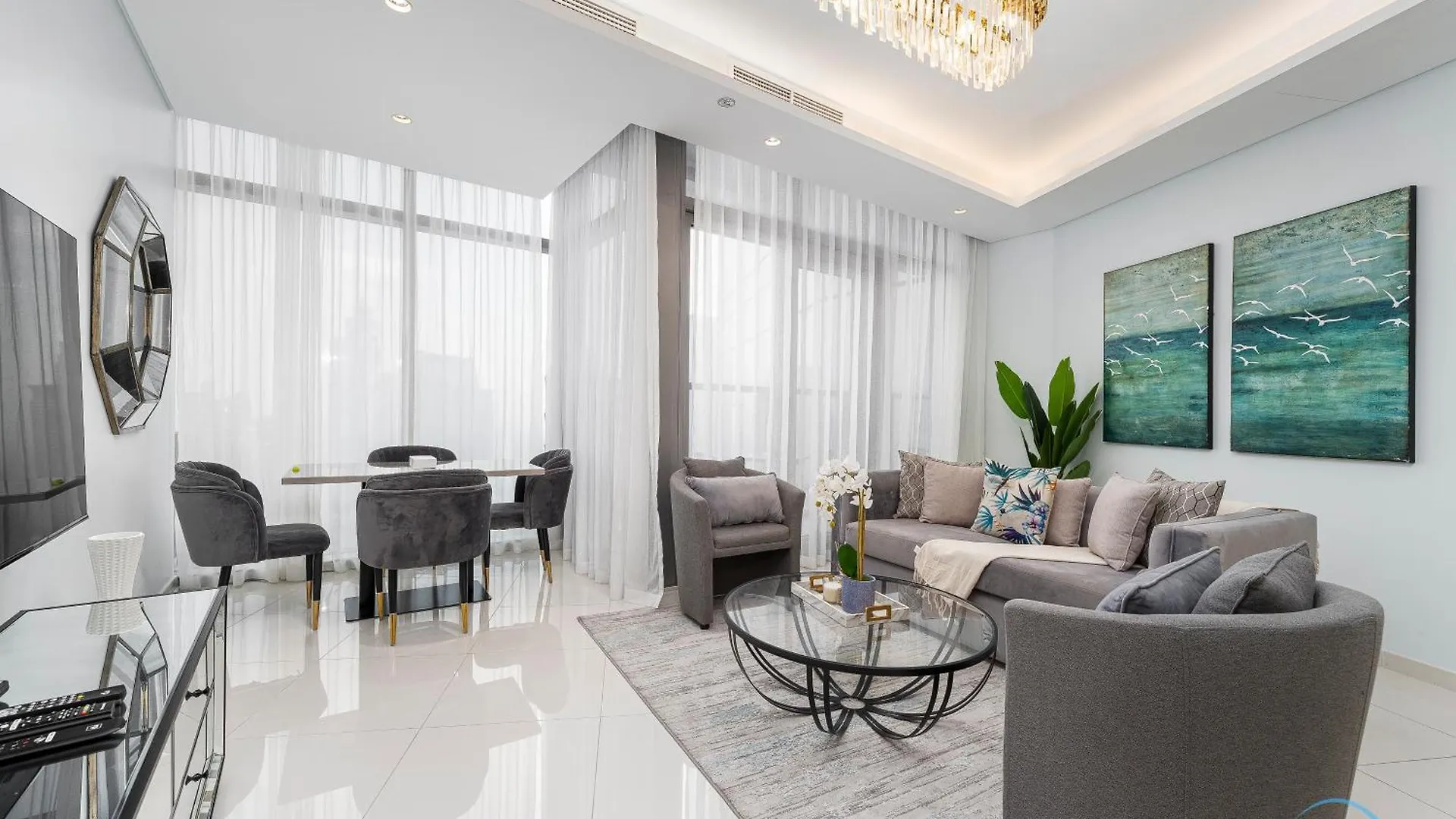 Luxurious 1Br In Paramount Tower Hotel & Residences, Business Bay By Deluxe Holiday Homes Dubai